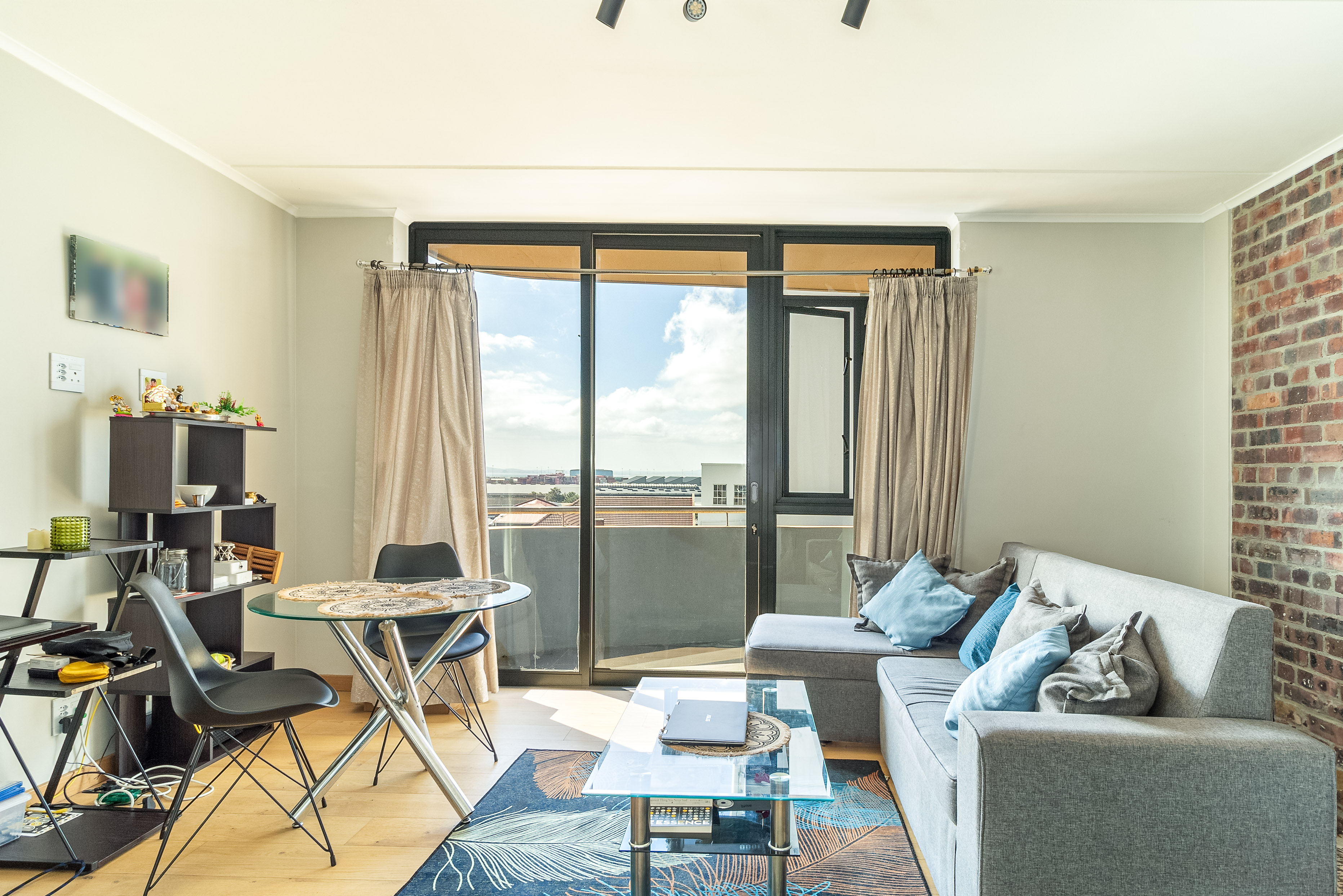 1 Bedroom Property for Sale in Woodstock Western Cape